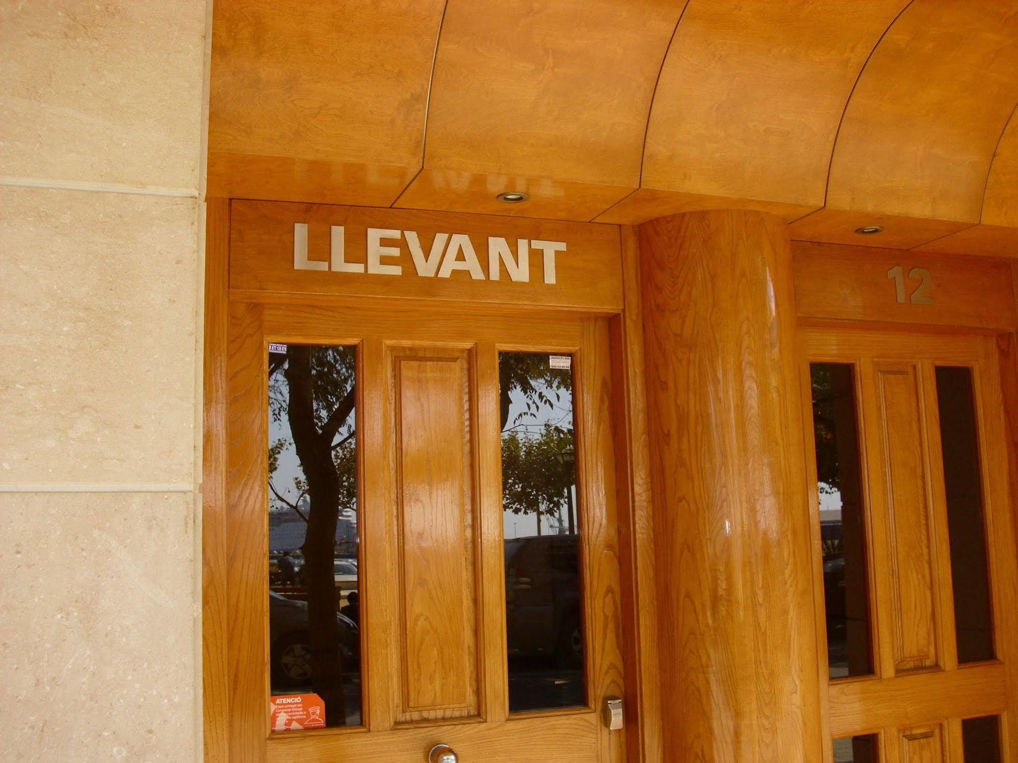 Edifici Llevant I Ponent Palamós Exterior foto